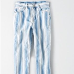 Never worn American Eagle “Mom Jean”.